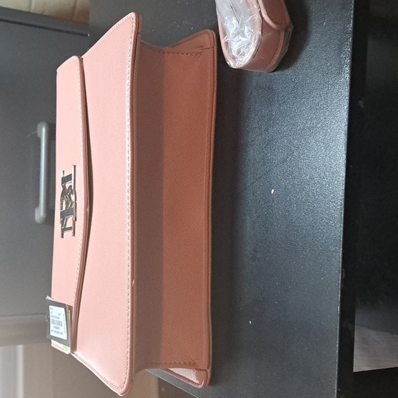 NWT BADGLEY MISCHKA - Picture 3 of 5